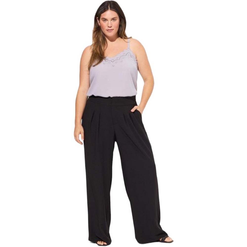 NEW Torrid Wide Leg Studio Crepe High Rise Pant 16 Short